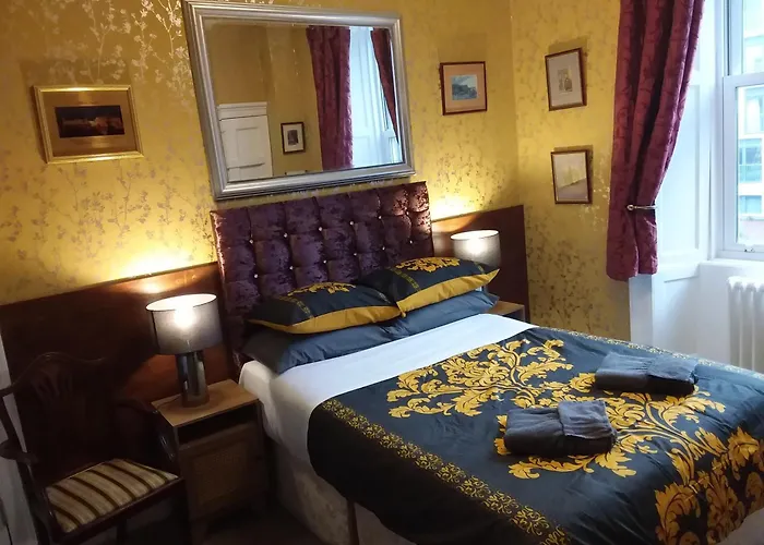 Ivy- Braveheart Guest House Edimburgo